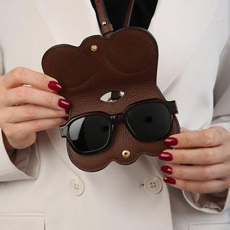 Очечник (футляр для очков) кожаный