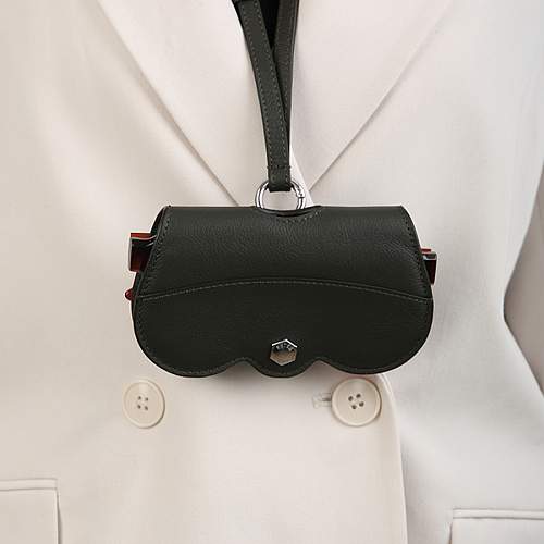 Очечник (футляр для очков) кожаный