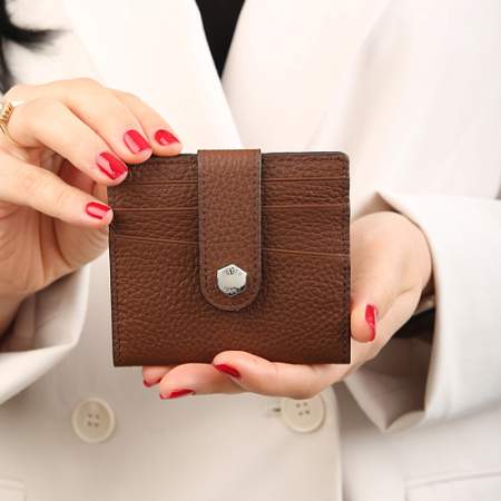 Визитница женская кожаная