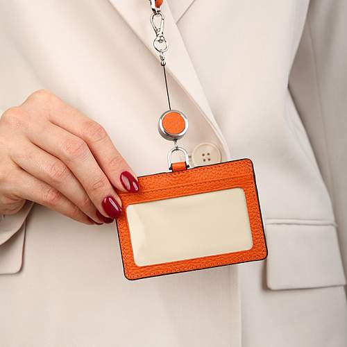 Чехол для пропусков Petek 10035.X10.89