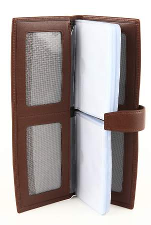 Визитница Petek 1084.000.222