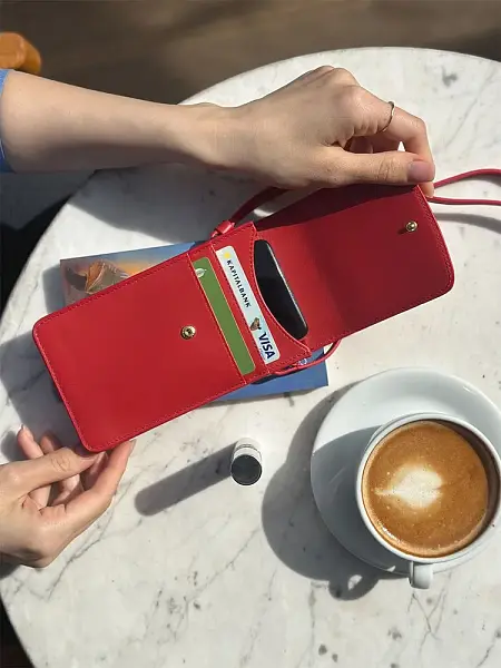 Чехол для iPhone-iPad Petek 22085P.209.10