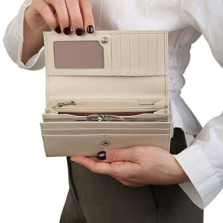 Женский кошелек Petek 400P.X113.20